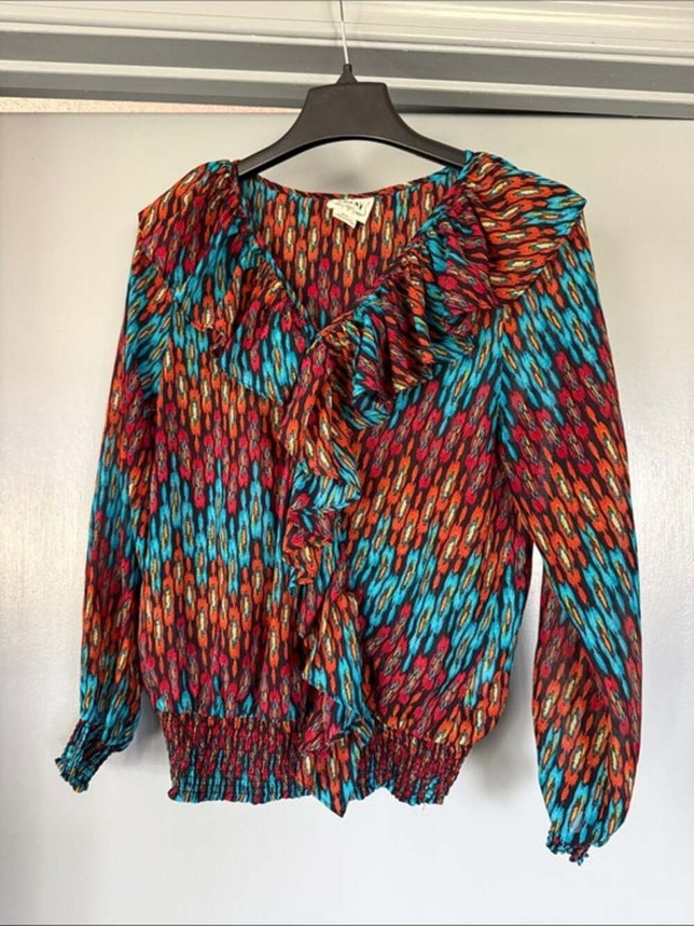 Ariat Women's Ruffled Southwestern Sheer V-Neck Pullover Top Smocked Hem Cuffs S
